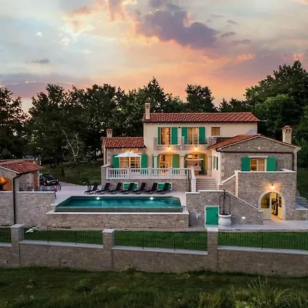 Valffiorita * بازين